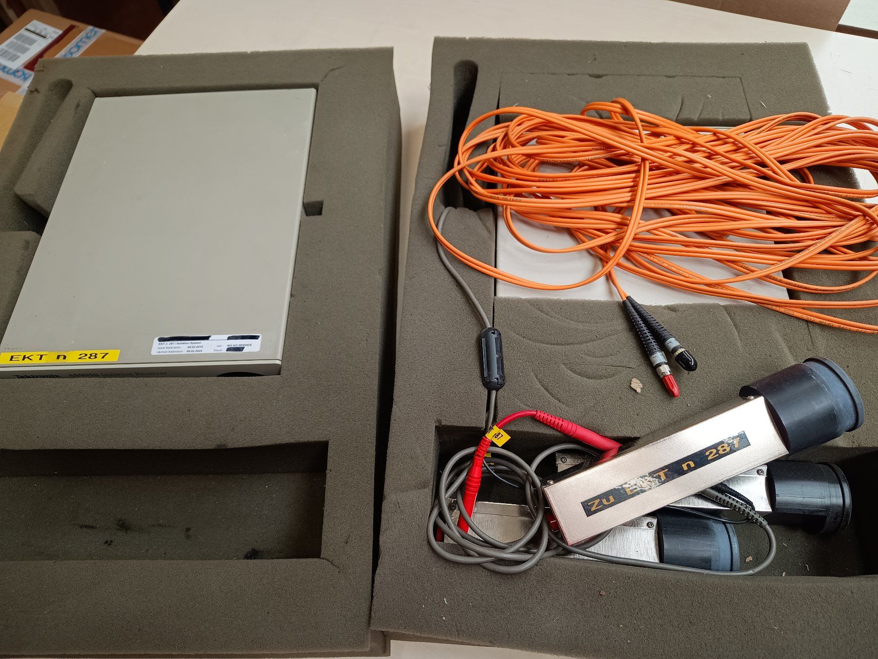Misurare: Tektronix A6905S Isolation Transmitter/Receiver Set - defekt – Difettoso da Döttingen venduto da Schlei 5