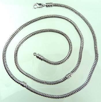 Catenine: Snake chain  50 cm lang  mit Karabiner – Nuovo (secondo la descrizione) da Alpnachstad venduto da perlengaby