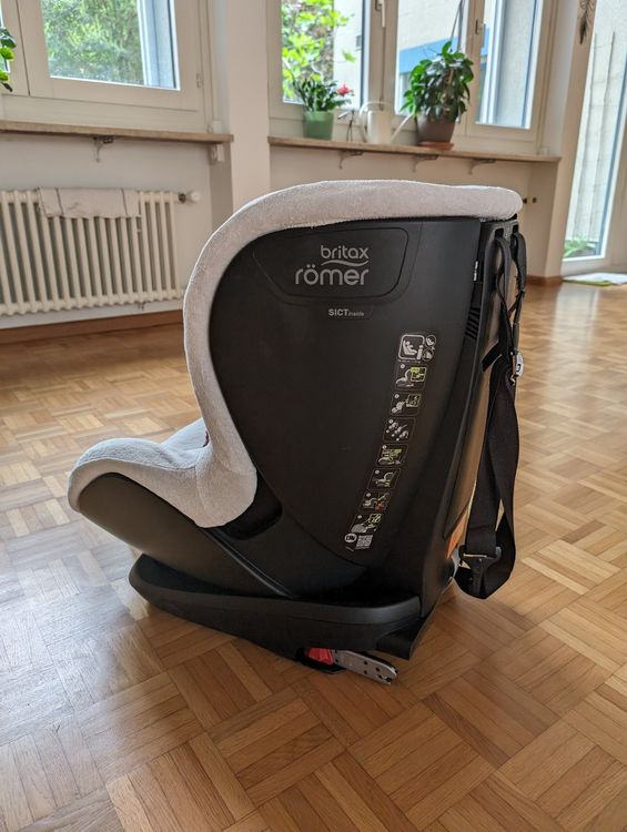 Britax Römer Kindersitz Trifix Flame Red Inkl. Sommerbezug 