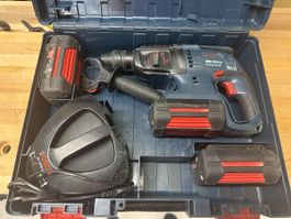 Bohrhammer Bosch GBH 36 V-LI mit 3xAkkus und Ladegerät