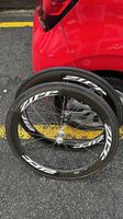 Roues ZIPP 404 Tubeless - 100% carbon, très peu utilisées