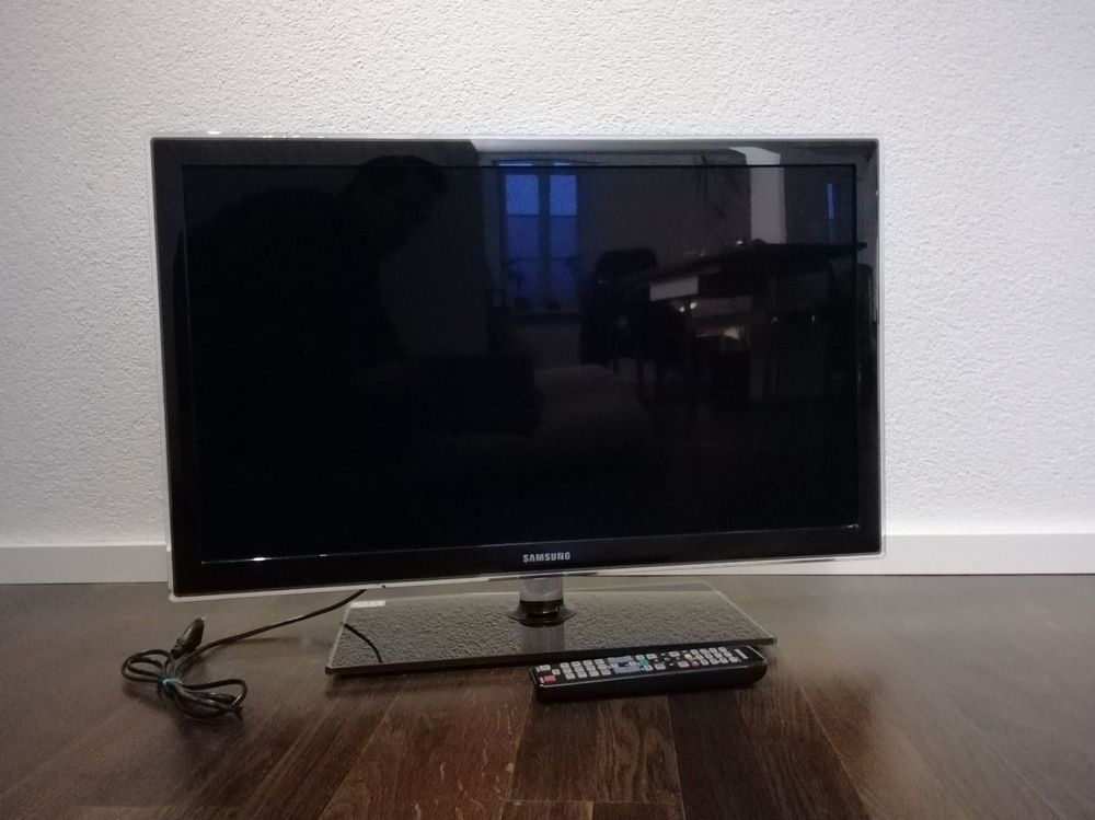 Samsung Smart TV 32 Zoll | Kaufen auf Ricardo