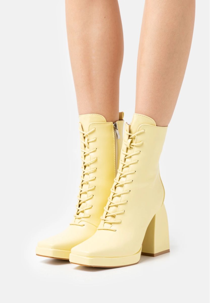 Chaussures femmes: Lemon Yellow Platform Boots  – Neuf avec emballage d'origine à Basel par 1moonstar