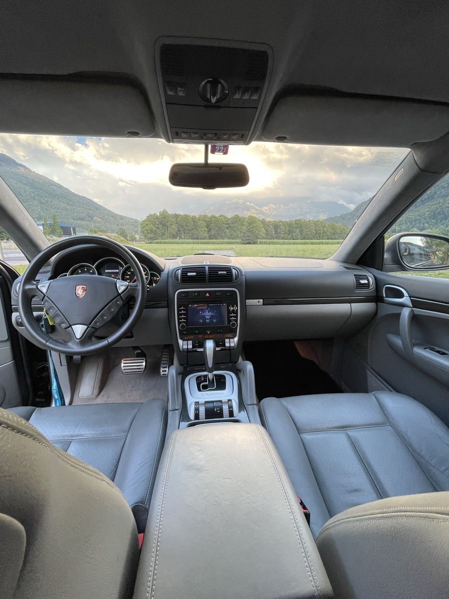 Porsche Autos: Porsche cayenne Turbo  – Gebraucht aus Neuhaus SG von Ramondt 4