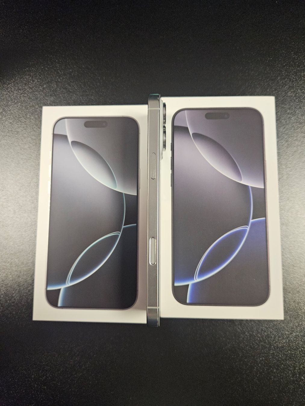Apple Telefoni cellulari / Smartphones: APPLE iPhone 16 Pro Max White Titanium 1 TB – Nuovo (secondo la descrizione) da Genf venduto da SALES2013SALES 8