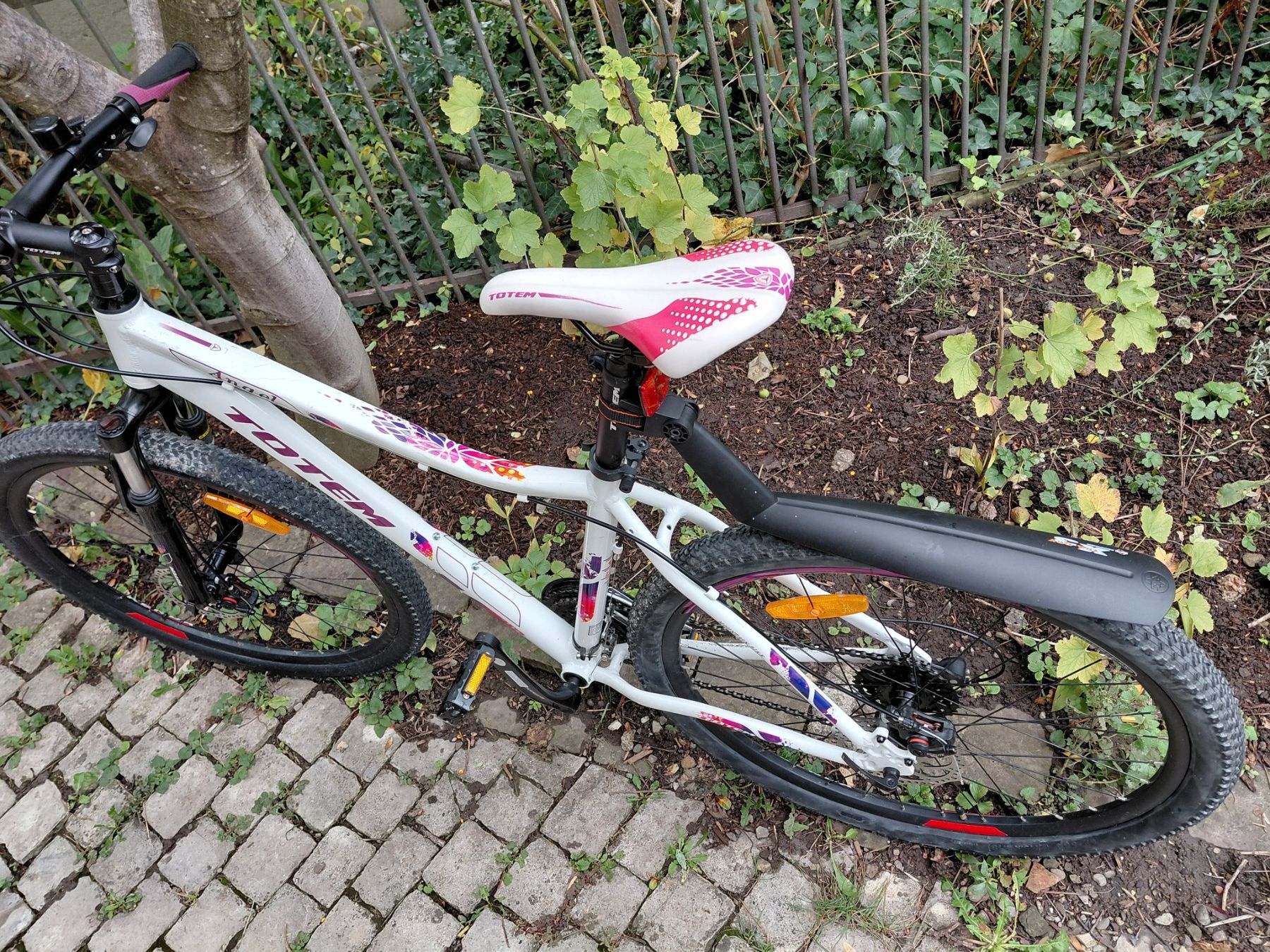 Totem Biciclette: Totem "Angel" – Usato da Zürich venduto da benski34 2