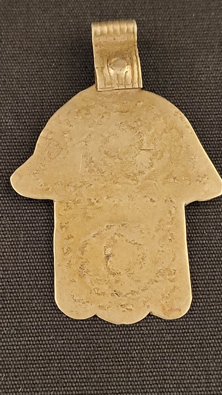 Ciondoli: Anhänger "Hand der Fatima" Glücksbringer – Usato da Basel venduto da spinne02 2