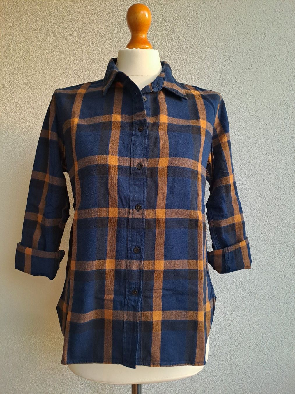 Camicette: Holzfäller-Bluse Uniqlo S – Usato da Volketswil venduto da ronbons