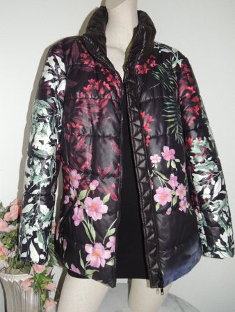 SCHÖNE JACKE «MADELEINE» WATTIERT FLORALES DESIGN NEU 44