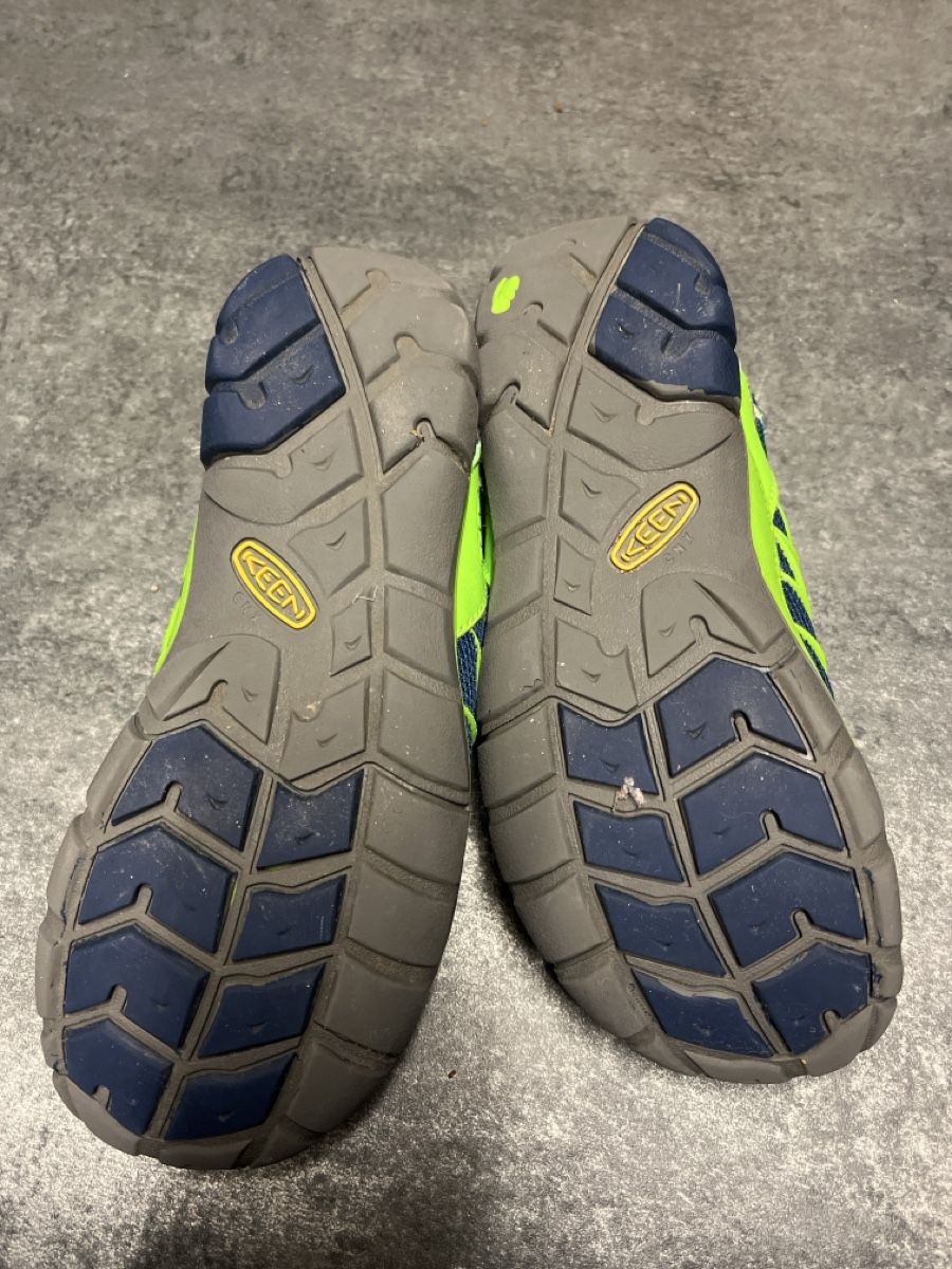 Keen Scarpe per ragazzi: Keen Outdoorschuhe Gr. 36 – Usato da Aarau venduto da SCH_EV 4