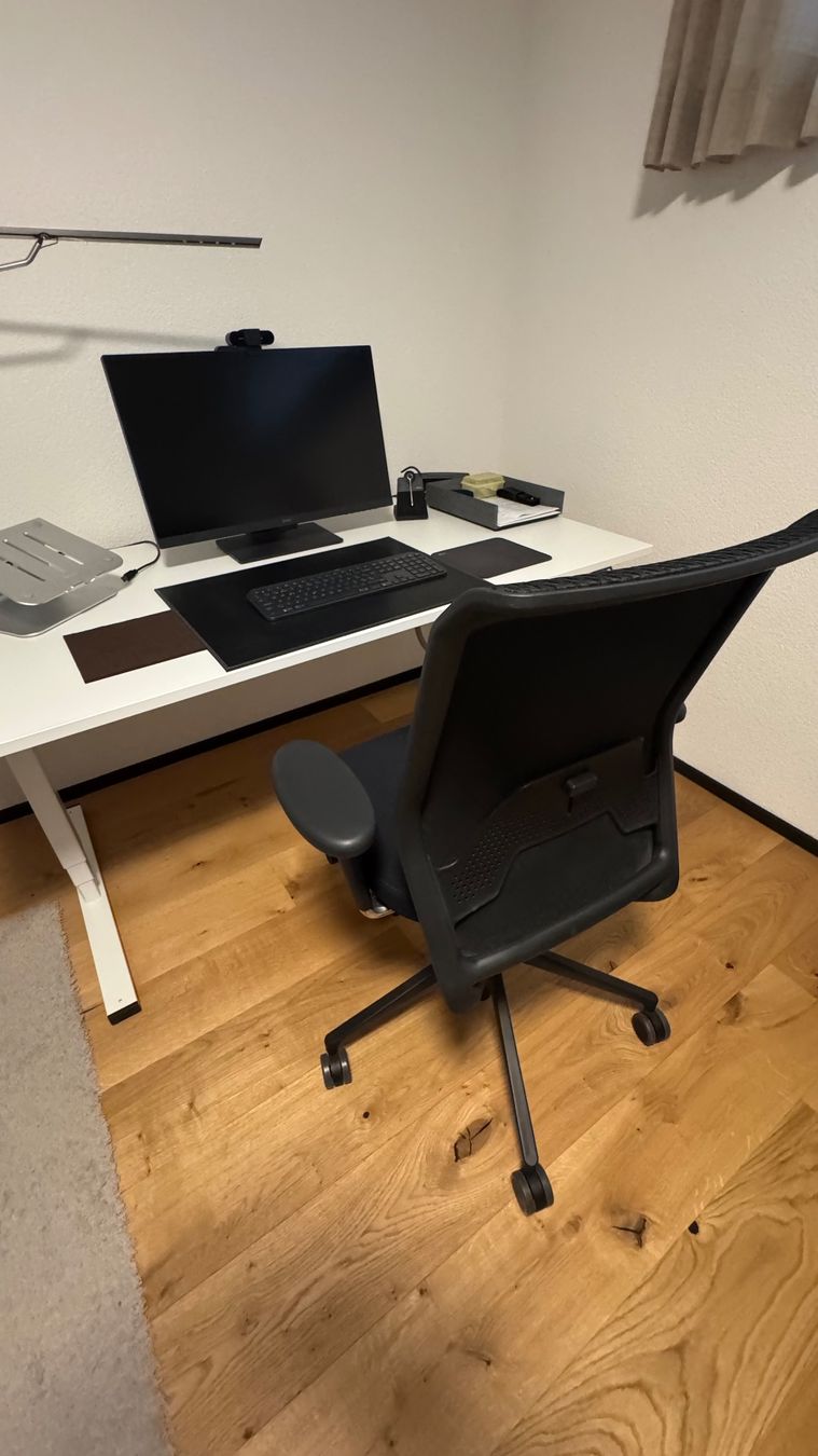 Lista Scrivanie: Lista Office Sitz-/Stehtisch Pure – Nuovo (secondo la descrizione) da Lohn-Ammannsegg venduto da nw74 1