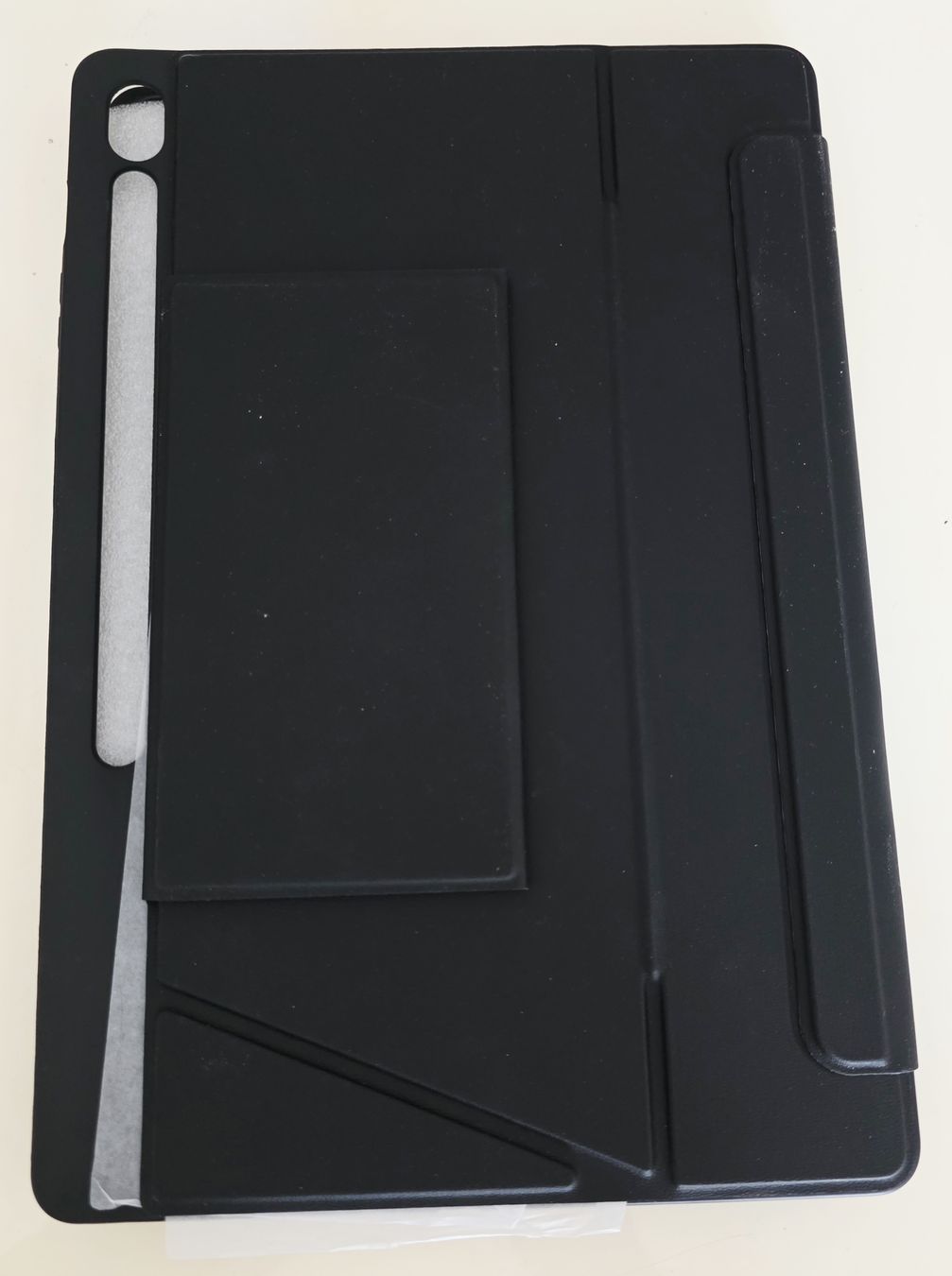 Covers & Borse: Tablethülle mit Tastatur bluetooth neu – Nuovo (secondo la descrizione) da wetzikon venduto da Bestedienste 7
