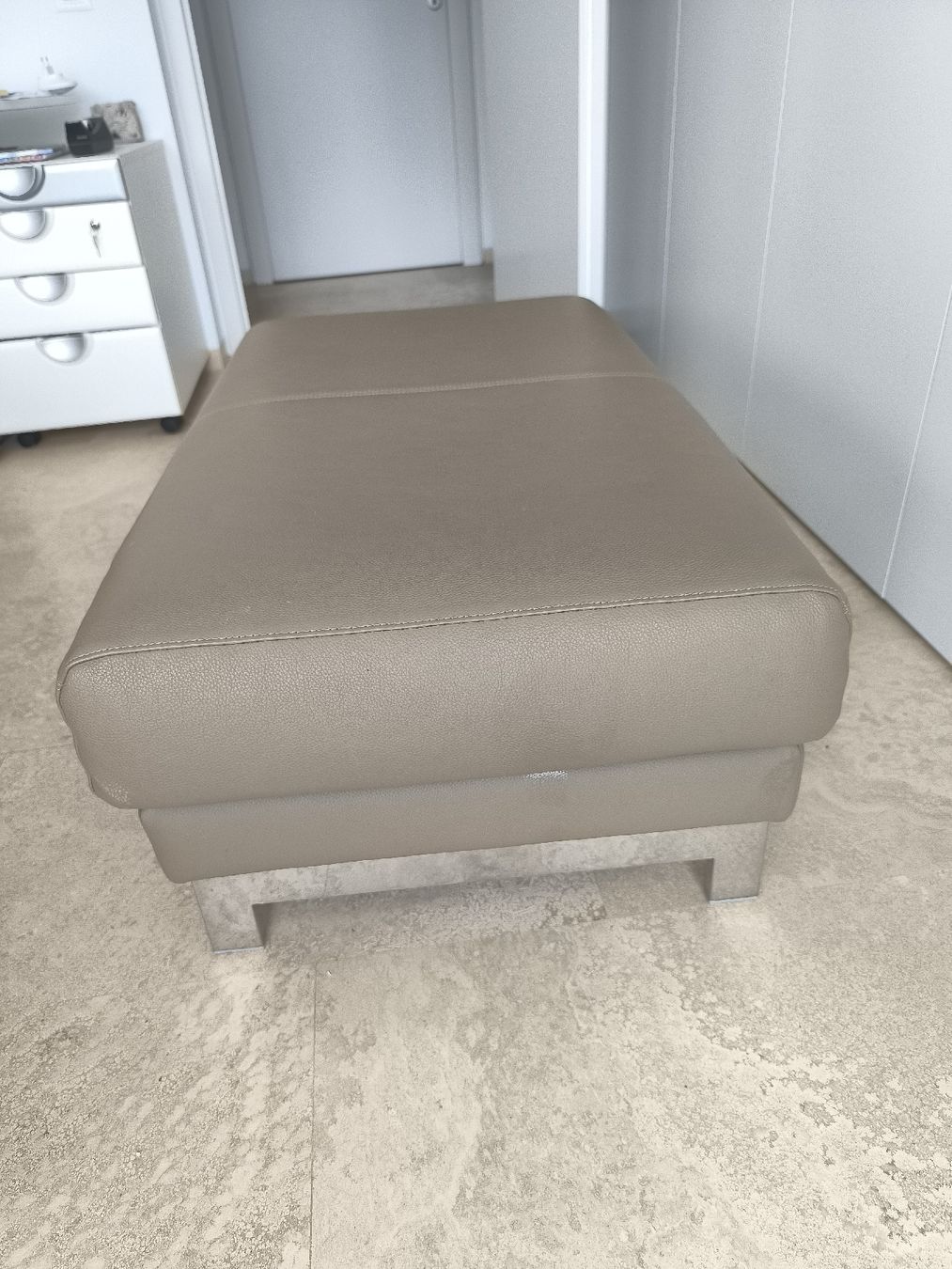 Rolf Benz Hocker: Pouf Rolf Benz / Hocker Rolf Benz  – Gebraucht aus Minusio von eli_7zvt 1