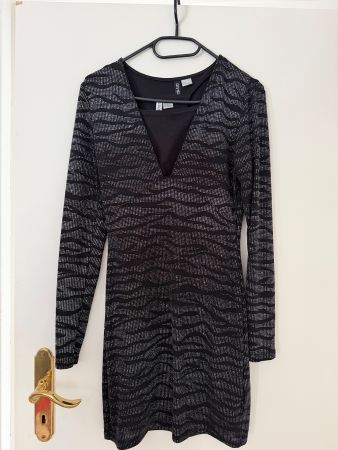Robe courte Divided H&M noir argenté taille M occasion