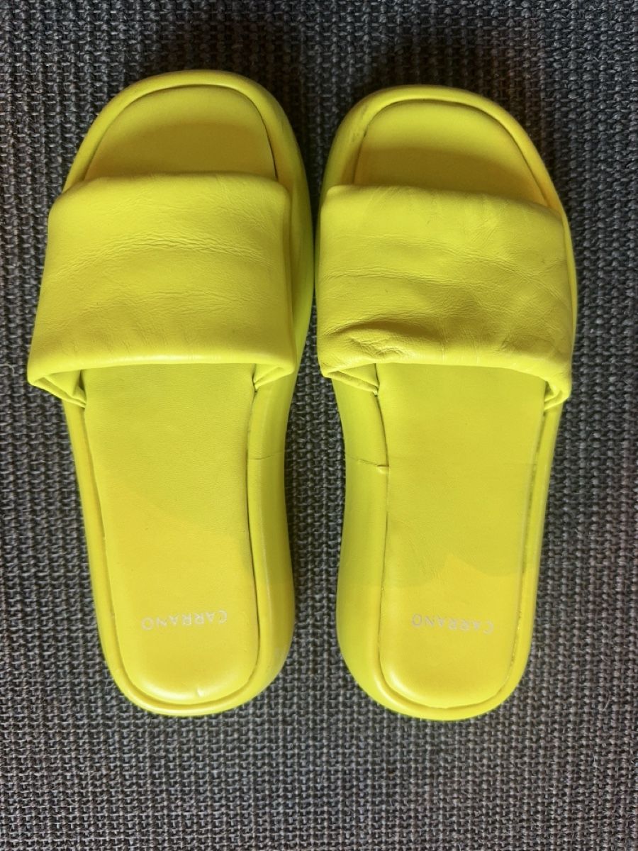 Scarpe da donna: CERANO SANDALE LEDER GELB GR 38 – Usato da Kaiserstuhl AG venduto da oliflo 1