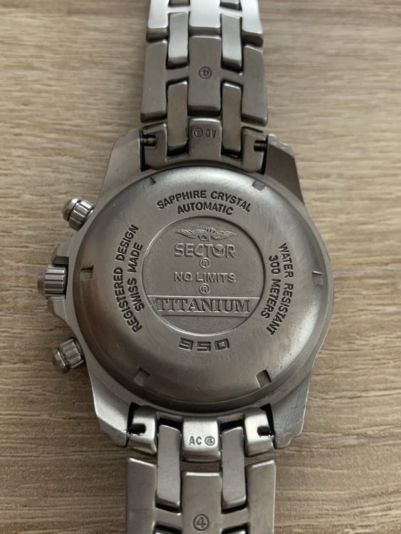Sector 950 Titanium Valjoux 7750 (Usato) a Cheseaux-Noréaz per CHF