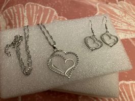 Elegantes Schmuckset, Kette/Anhänger, Ohrringe, silberf. neu