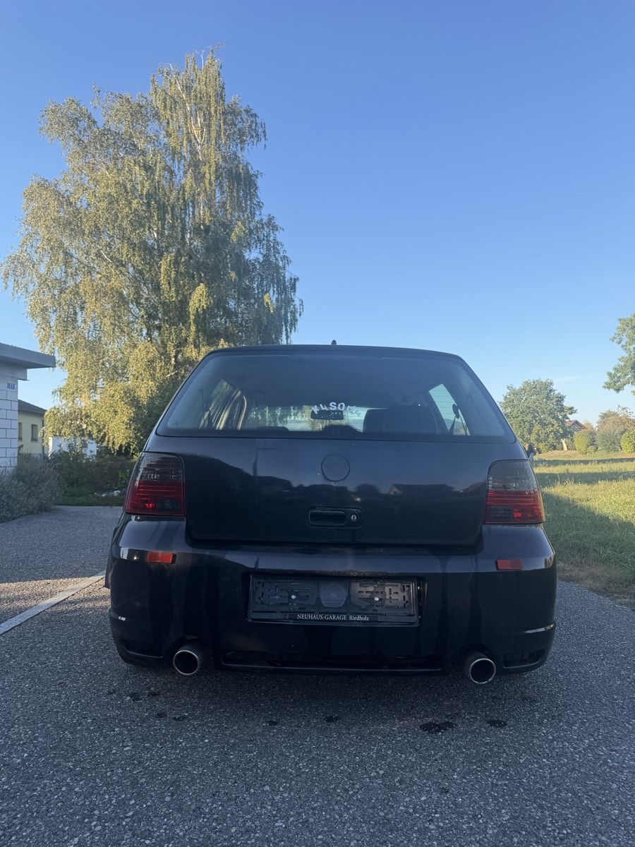 VW Automobili: Golf 4 GTI 1.8t – Usato da Oekingen venduto da Zeichen64 1