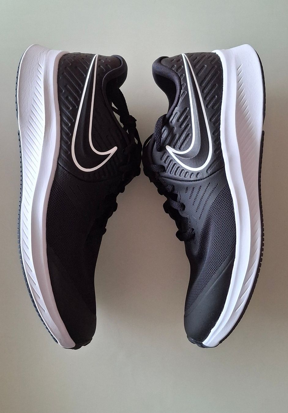 Nike Herrenschuhe: Nike Star Runner 2.0 Turnschuhe – Neu (gemäss Beschreibung) aus Reinach BL von Chela04 2