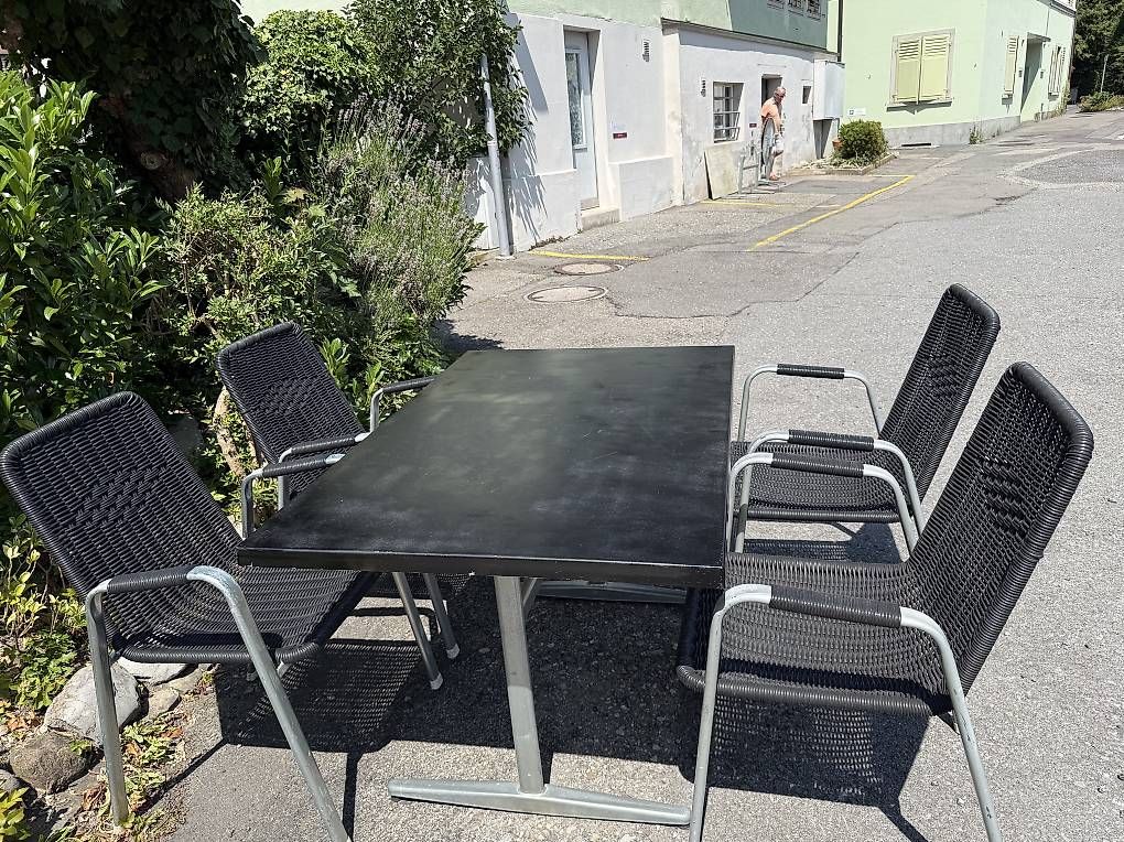 Tischset: Gartenmöbel-Set inkl. 4 Rattanstühle – Gebraucht aus Cham von Benny23hh