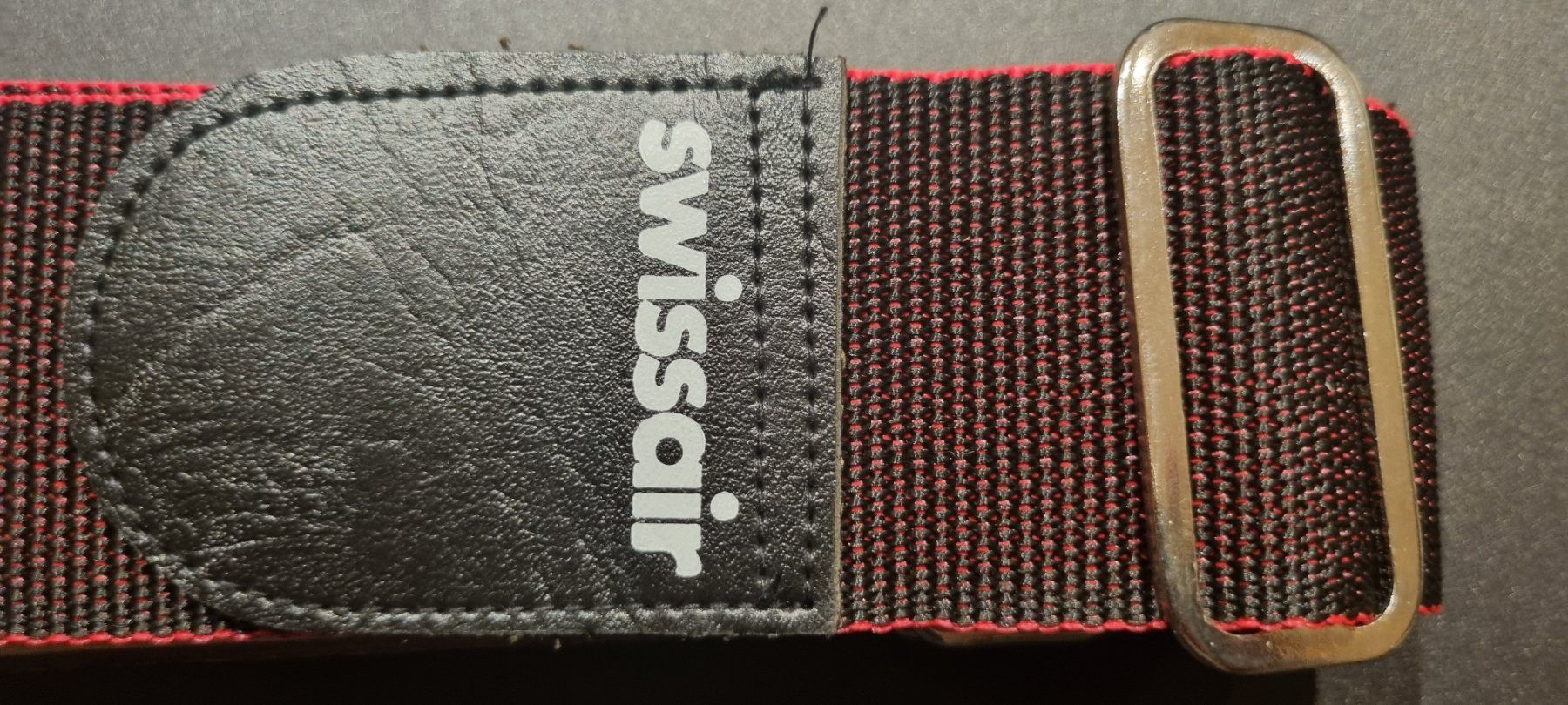 Swissair Valigie: Swissair Koffergurt, neu – Nuovo (secondo la descrizione) da Lachen SZ venduto da LinDiscount 1