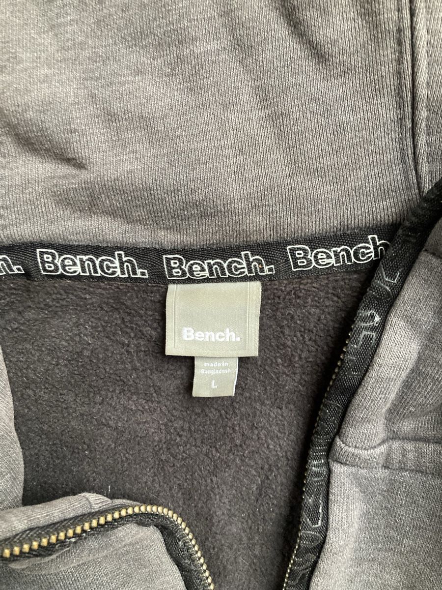 Bench Vestes: Bench Kapuzenjacke Grau – D'occasion à Brenzikofen par Martha_V 2