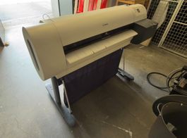 Canon iPF700 Plotter (mit PFI-102 Druckerpatronen)