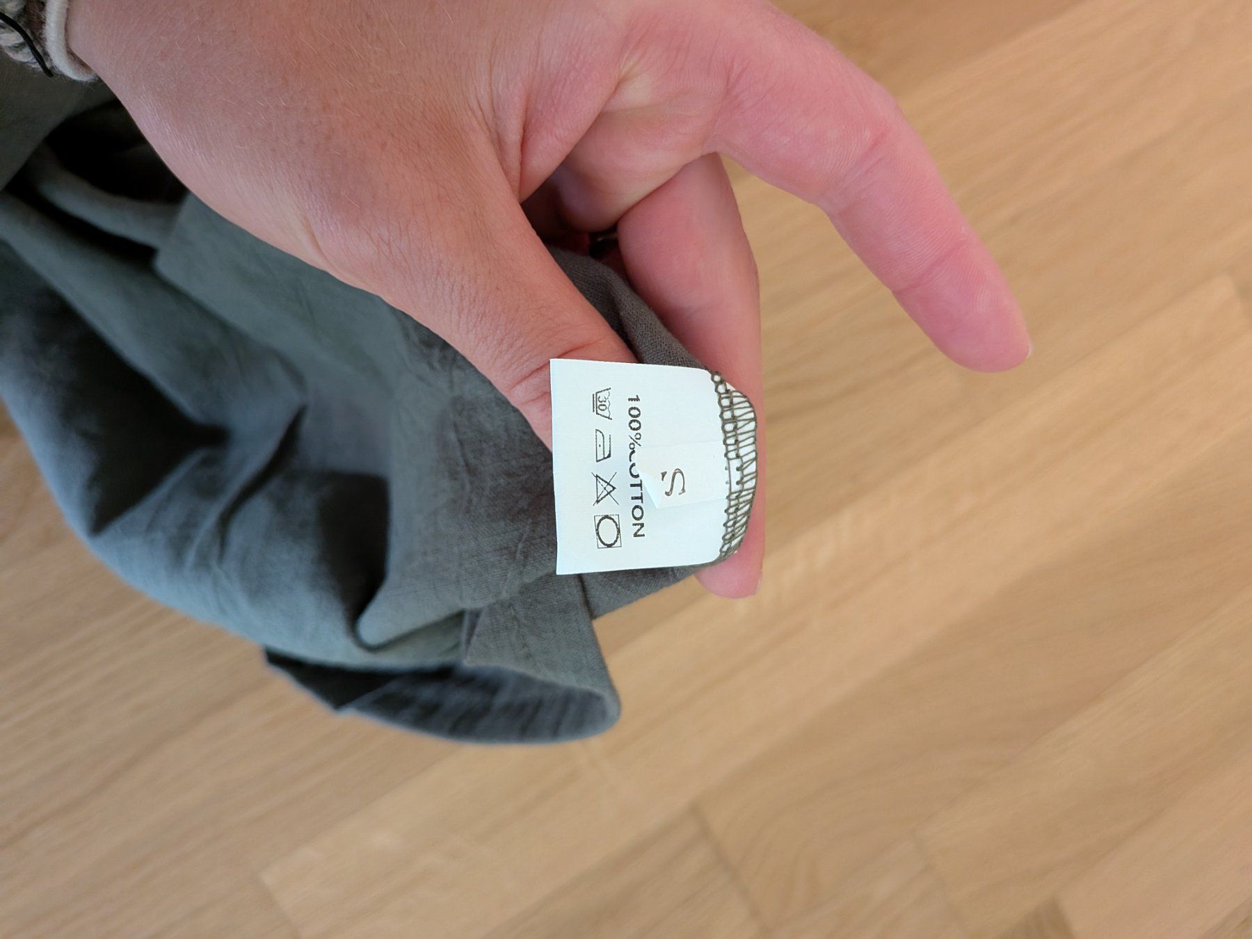 Lotti di vestiti: Damen Set Top und Shorts Grösse S neu – Nuovo e nell'imballaggio originale da St. Gallen venduto da HannahIten 1