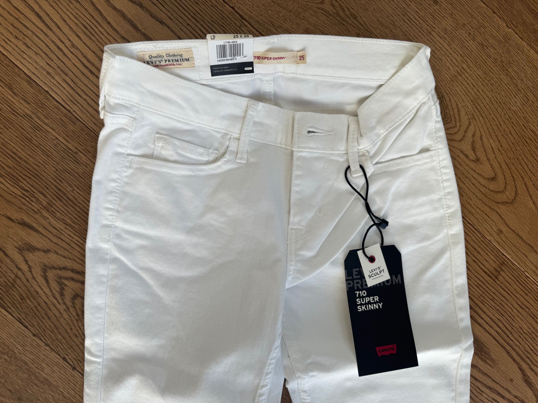 Jeans: Jeans, Levis //NEU// 25/28 – Usato da Stettfurt venduto da outlet72 2