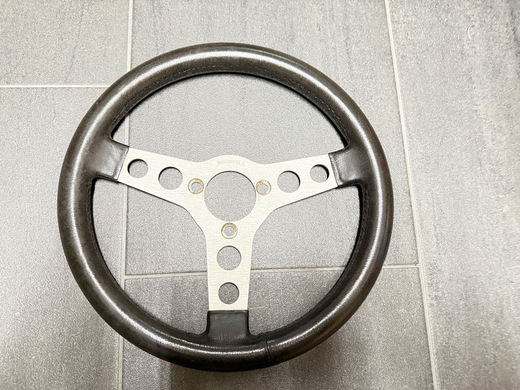 Toutes les pièces auto: Auto - Lenkrad – D'occasion à Ostermundigen par nickname313