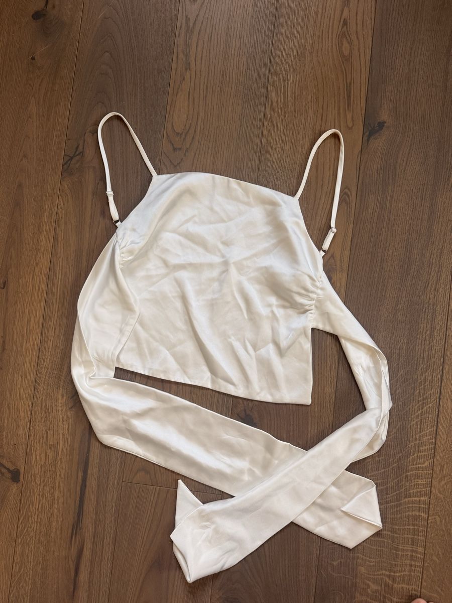 Zara Top: Zara top – Usato da Zürich venduto da Bellinka23