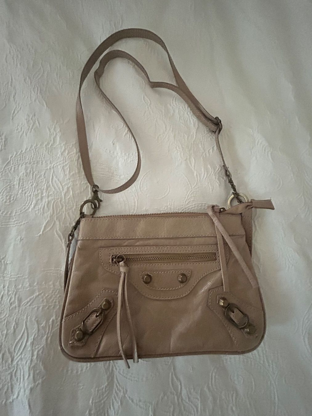 Borse da donna: Umhängeledertasche – Usato da Luzern venduto da lou4444 1