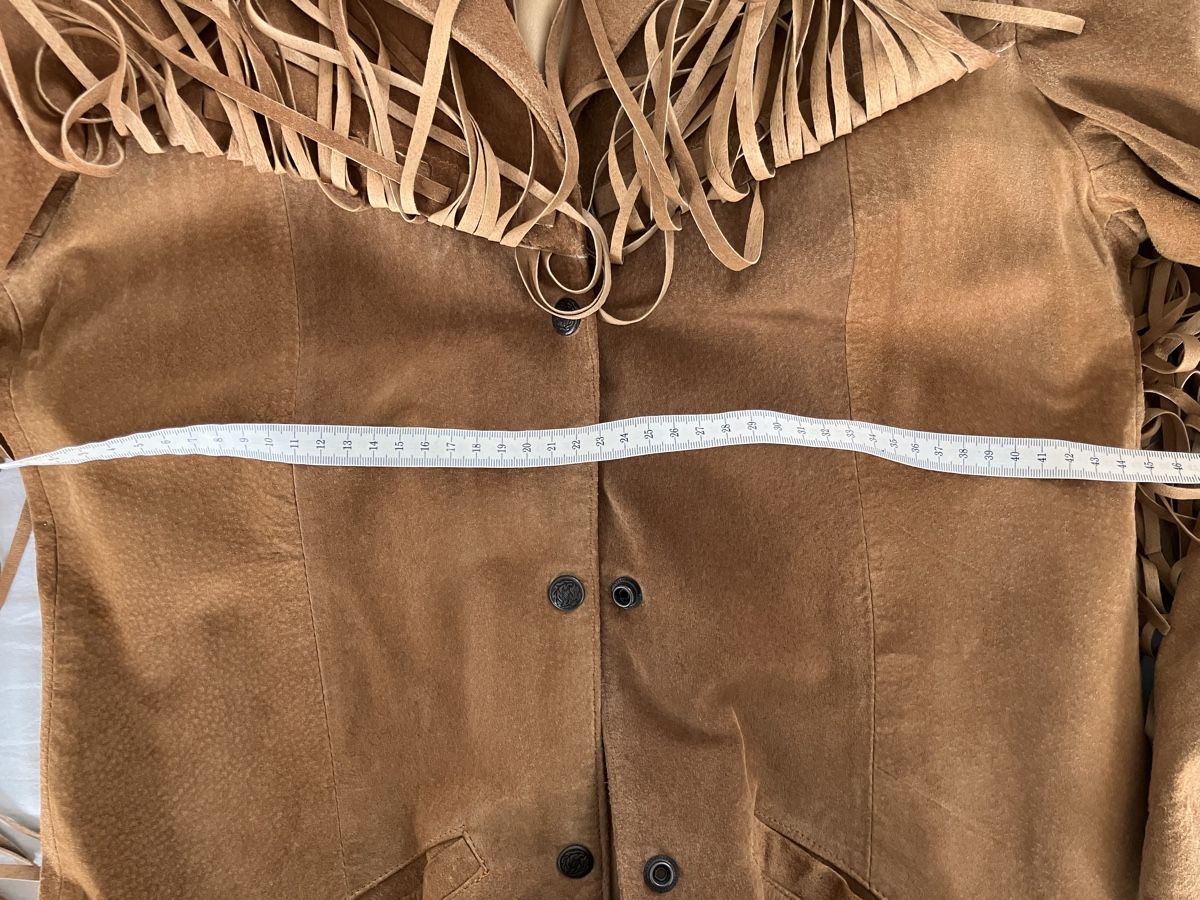 Giacche: Wunderschöne Vintage Lederjacke mit Fransen – Usato da Mumpf venduto da jul_2jdd 9