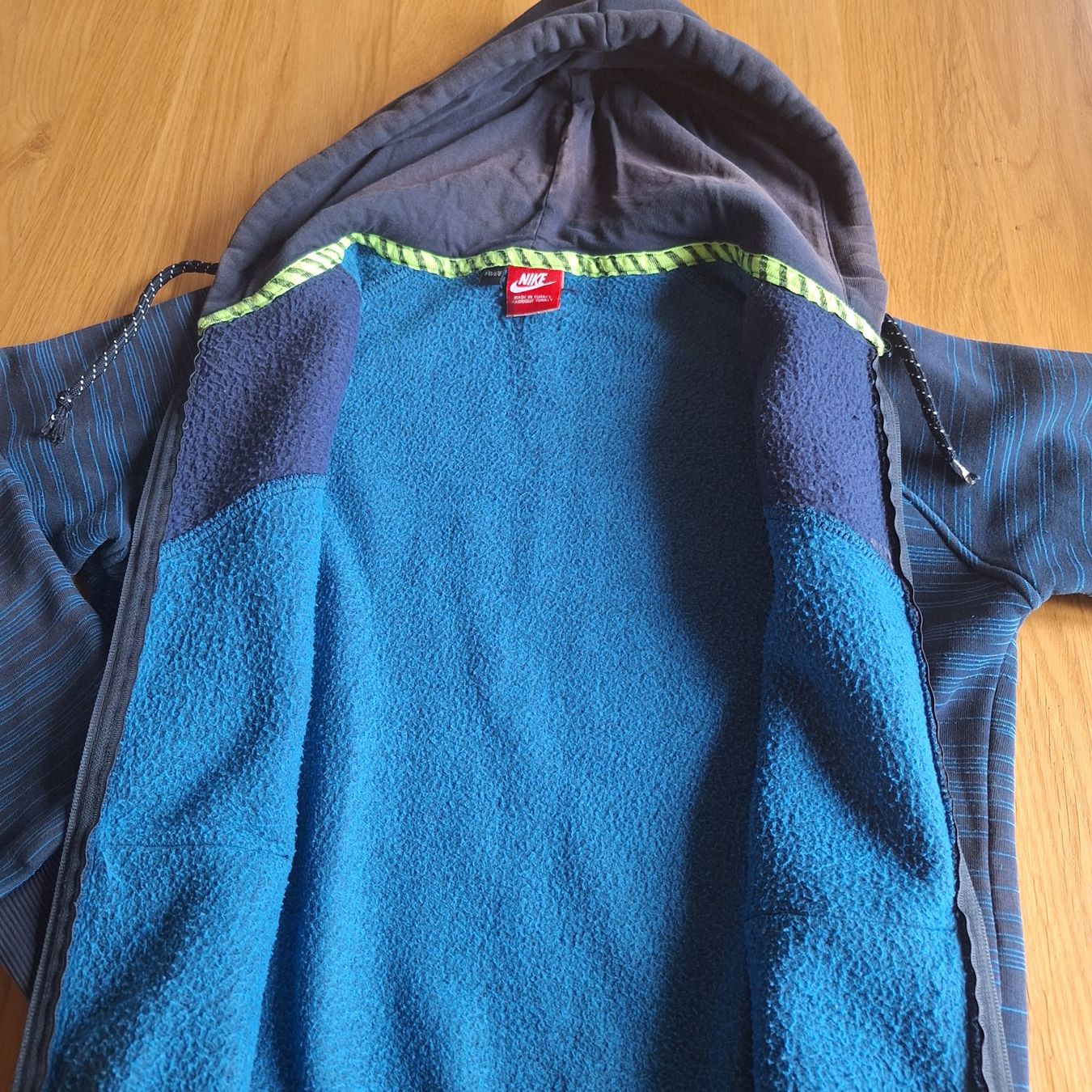 Maglioni & Felpe: Nike Zip-Hoodie, Kapuzenpullover Gr.170 – Usato da Hettenschwil venduto da Schneuggi2 1