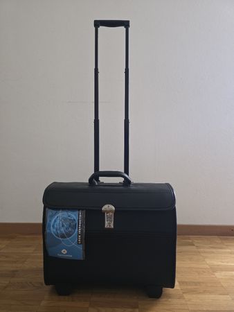 Portefeuille Samsonite noir en cuir, modèle compact,