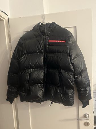 PRADA JACKE 