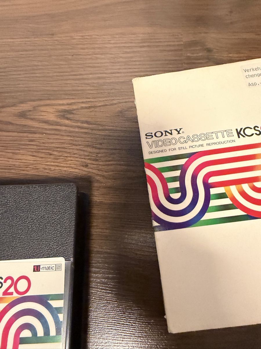 Tutti i VHS: Sony Video Cassette KCS-20 U-matic – Usato da BADEN venduto da Sprinz 2