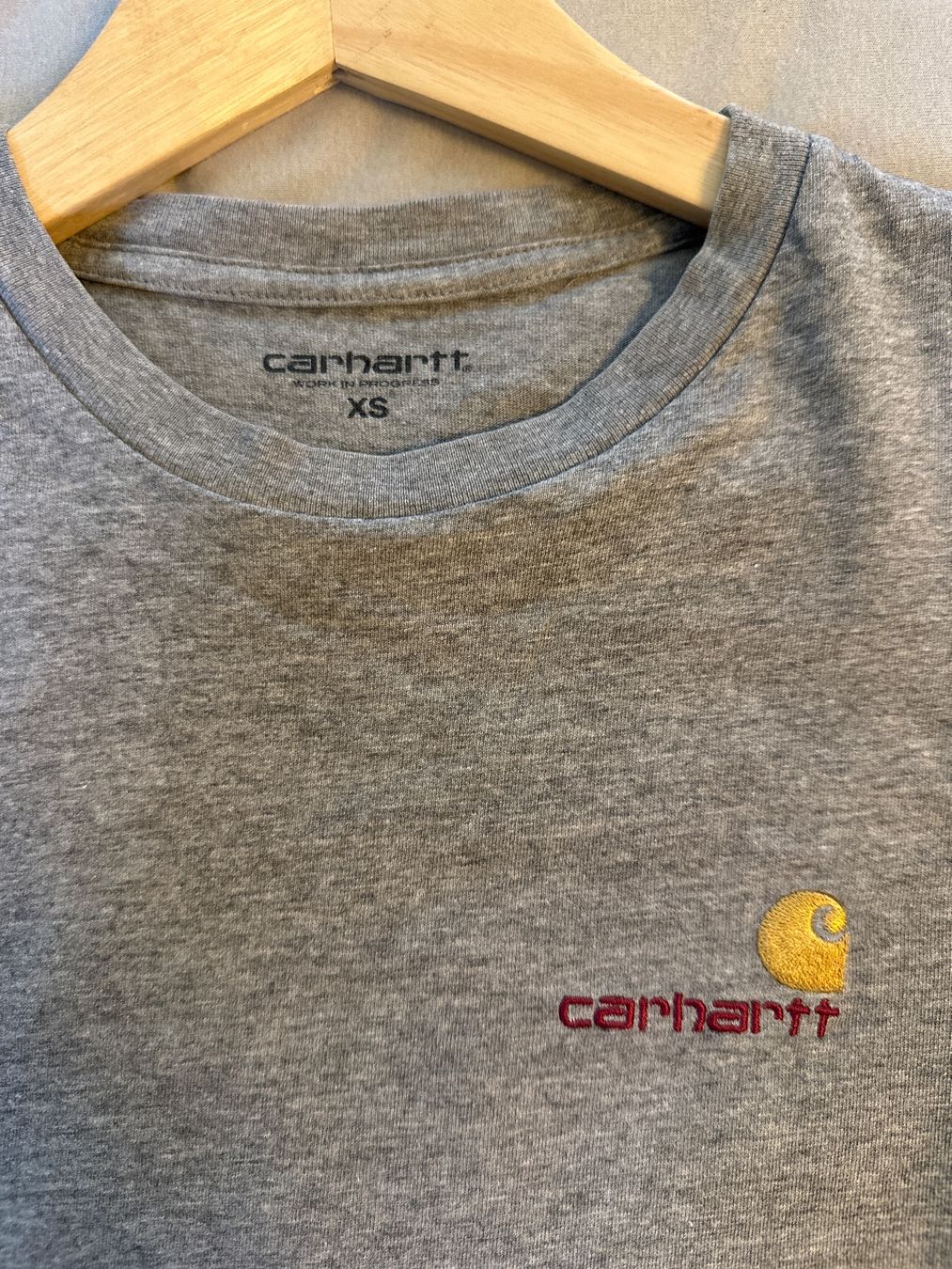 Carhartt T-Shirts: Carhartt T-Shirt XS grau – Gebraucht aus Biel-Benken BL von doefi26 2