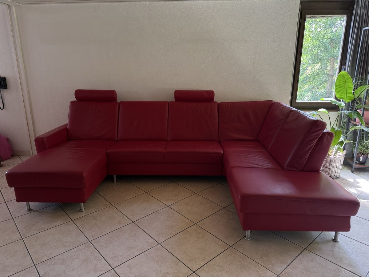Divani: Sofa Leder Rot – Usato da Wynigen venduto da KaZu79