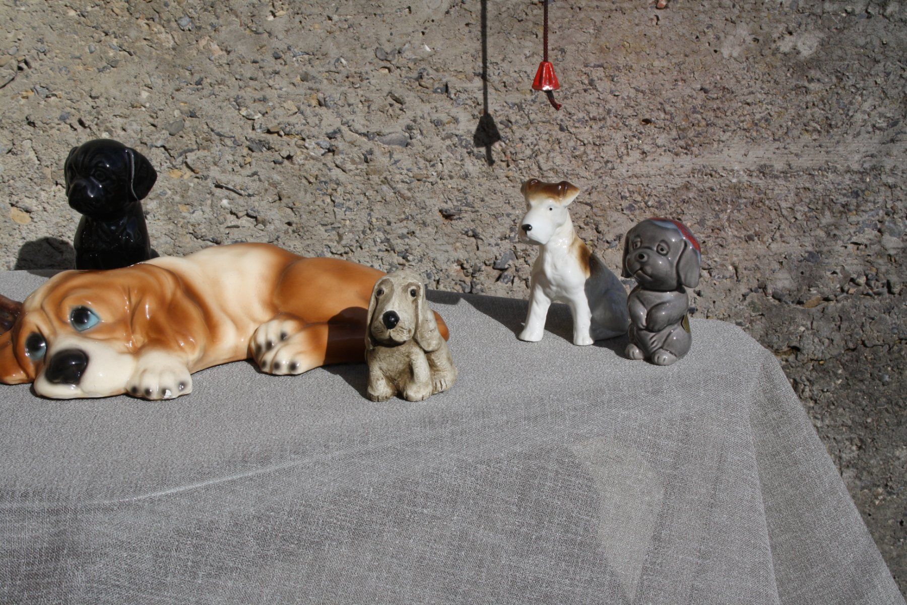 Statuette: HUNDE FIGUR / EN EINE GANZE SAMMLUNG – Usato da Wauwil venduto da Pneuedy 6