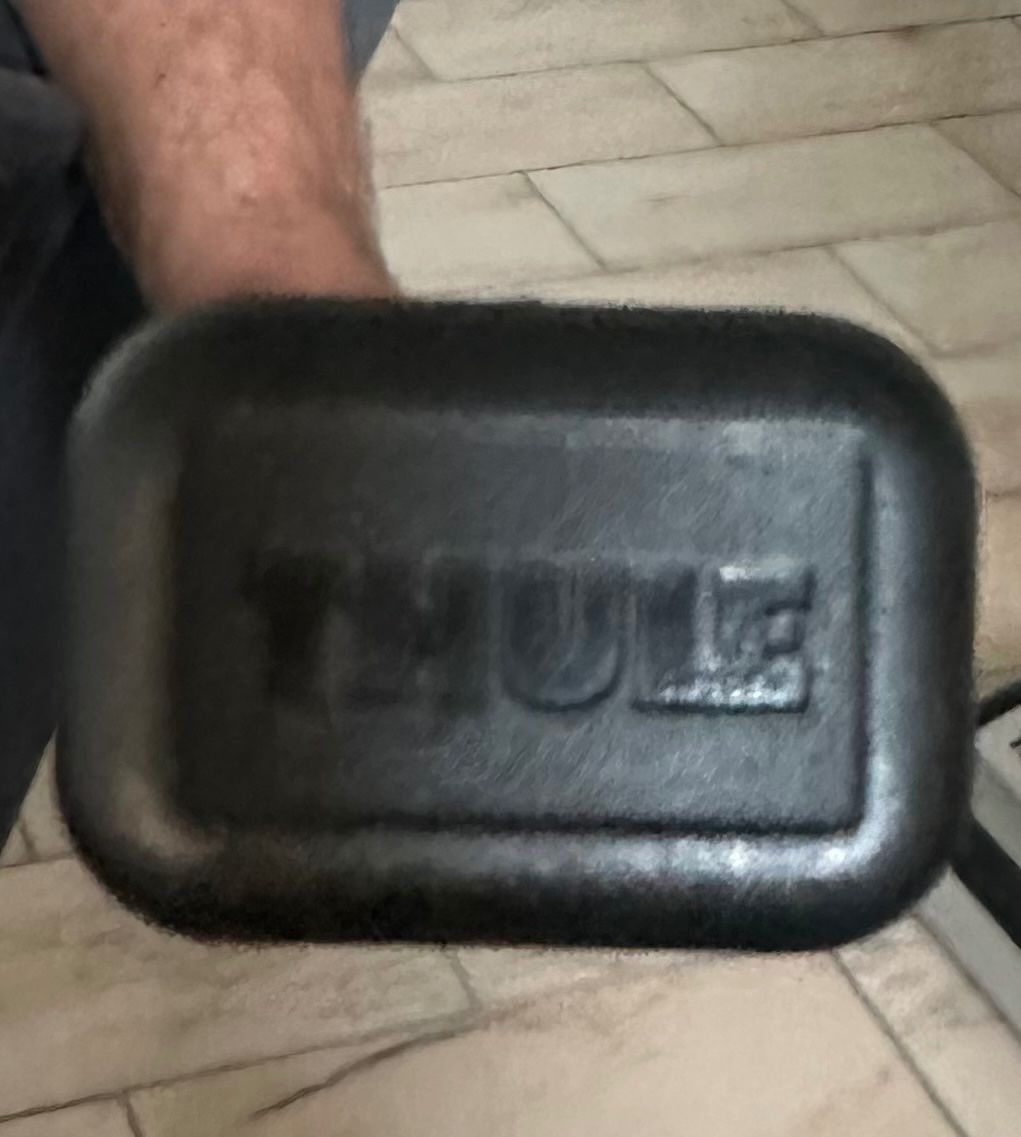 Thule Portapacchi: Thule SquareBar 127 – Usato da Küssnacht am Rigi venduto da melron1 4