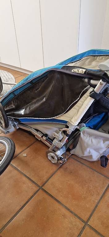 Thule Rimorchi: Chariot – Usato da Yvonand venduto da MoserX 1