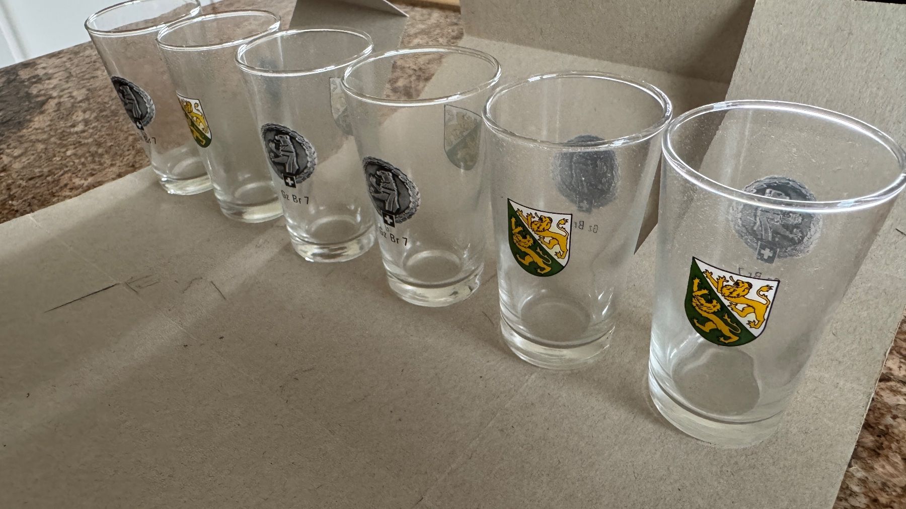 Verres: Schnapsgläser Gz Br7 / Grenzbrigade – D'occasion à Landschlacht par Rtra 1