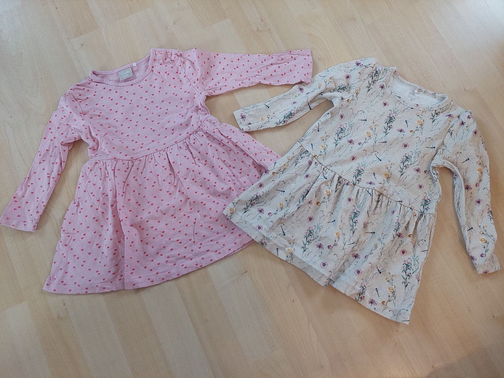 Lotti & Set di vestiti: 2 süsse langarm Röckli 86/92 – Usato da Gränichen venduto da JaelRoost