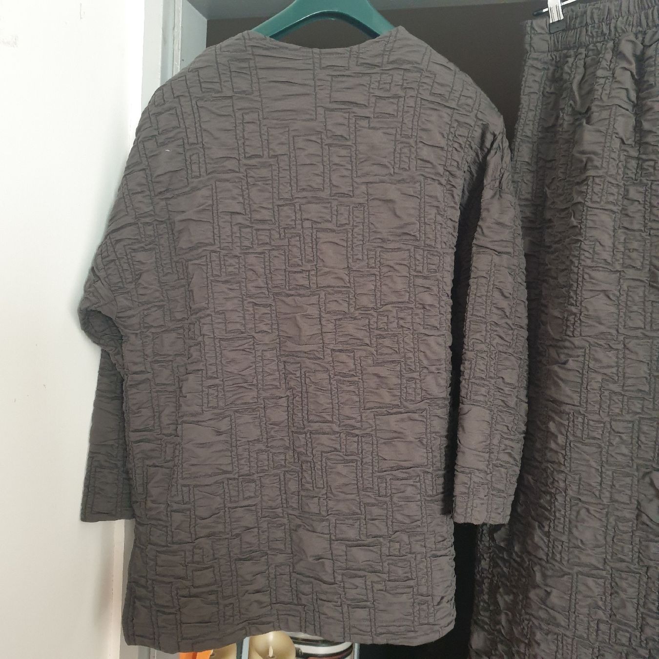Robes: IZU schönes Set, Gr. M – D'occasion à Frenkendorf par Moon111 2