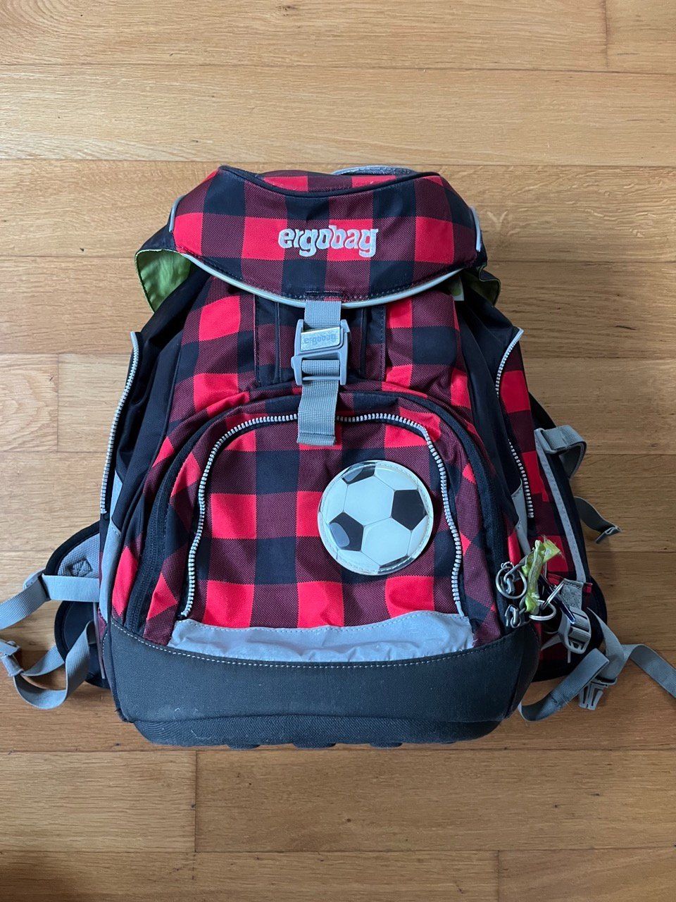 Ergobag Borse & Zaini: ERGOBAG "FUSSBALL" FÜR DIE SCHULE.... – Usato da frick venduto da comi 2