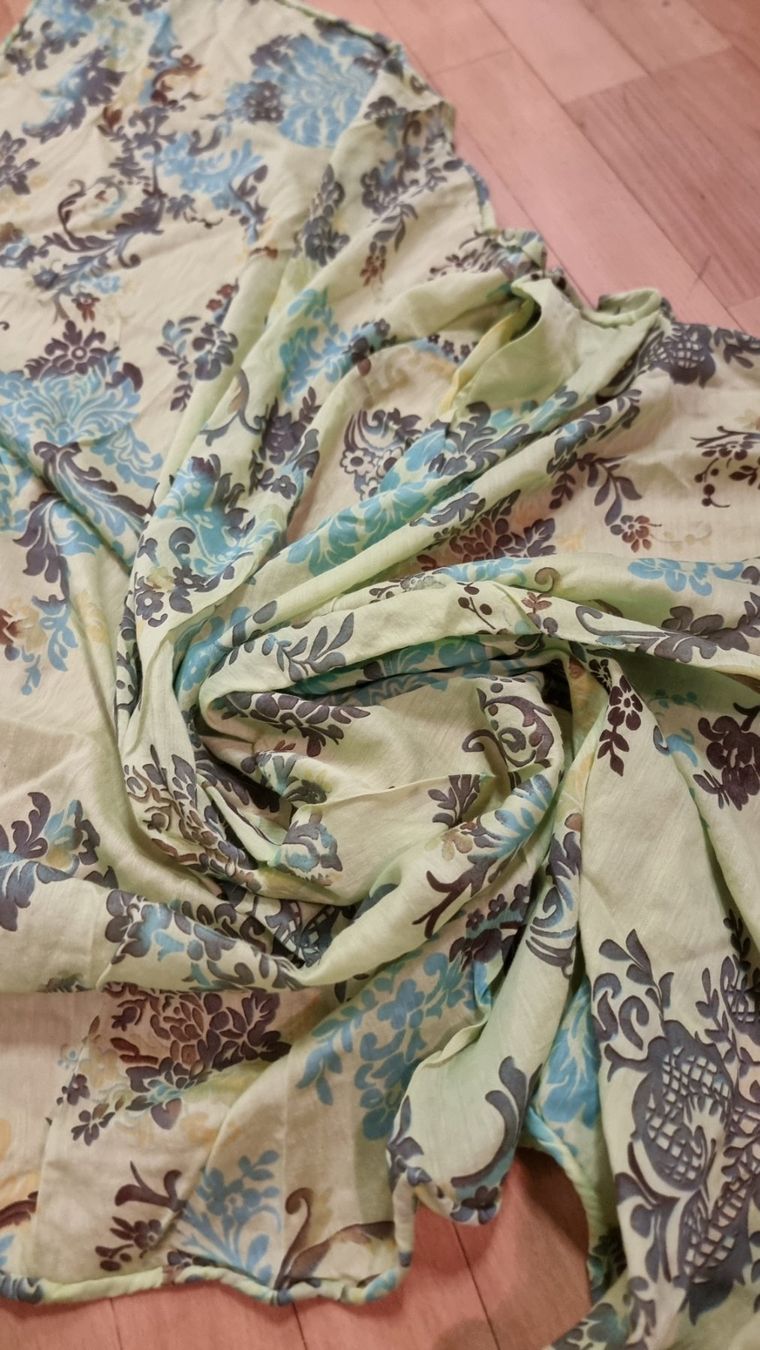 Foulard & Sciarpe: Italienischer Schal Baumwolle & Seide – Usato da Wald ZH venduto da CapLux 6