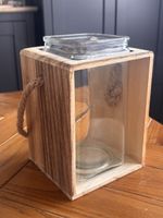Rustikale Laterne/Windlicht aus Holz & Glas, neuwertig!