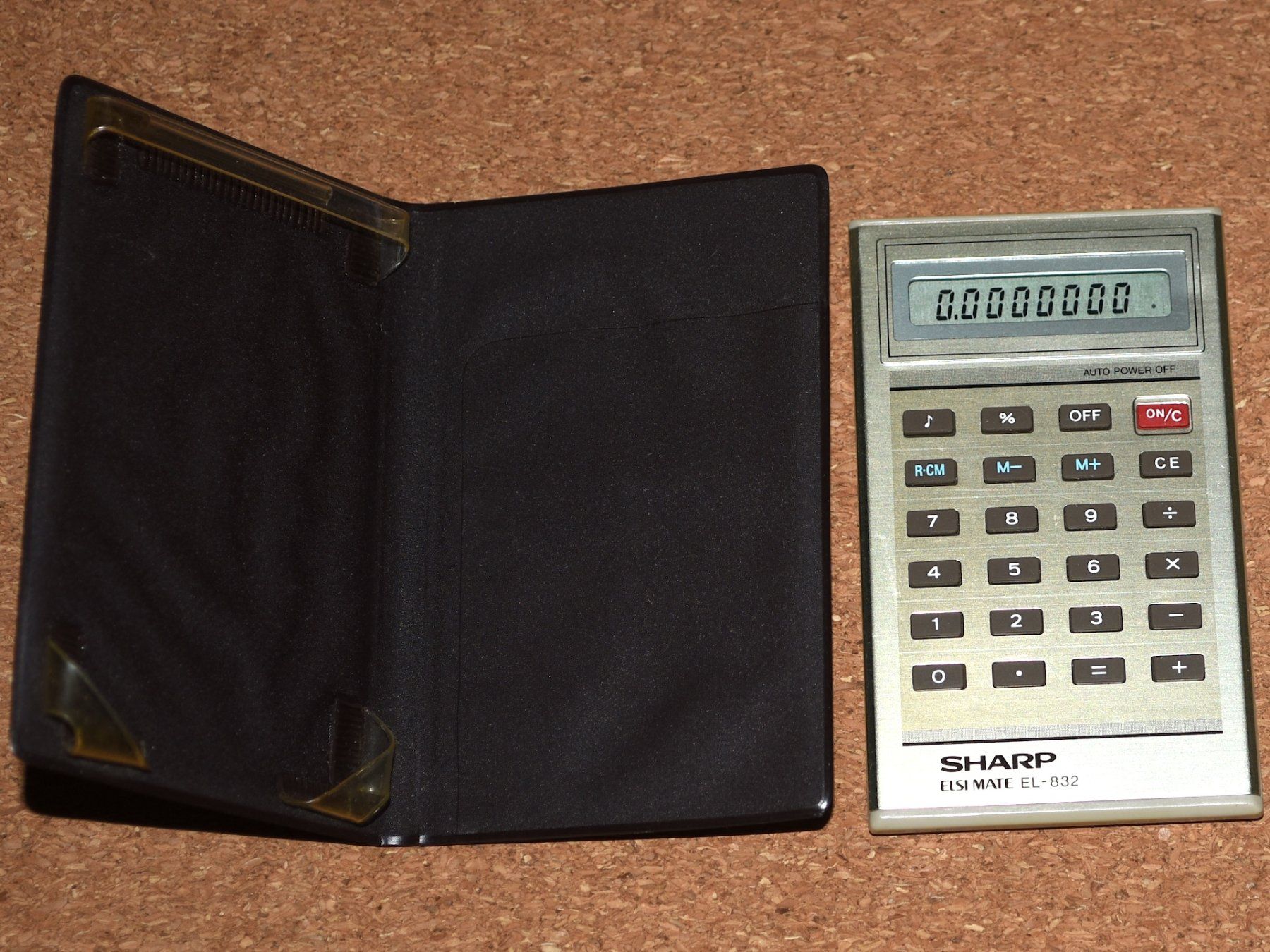 Sharp Calculatrices: Taschenrechner SHARP ELSI MATE EL-832, Vintage – D'occasion à Emmen par renerich 4