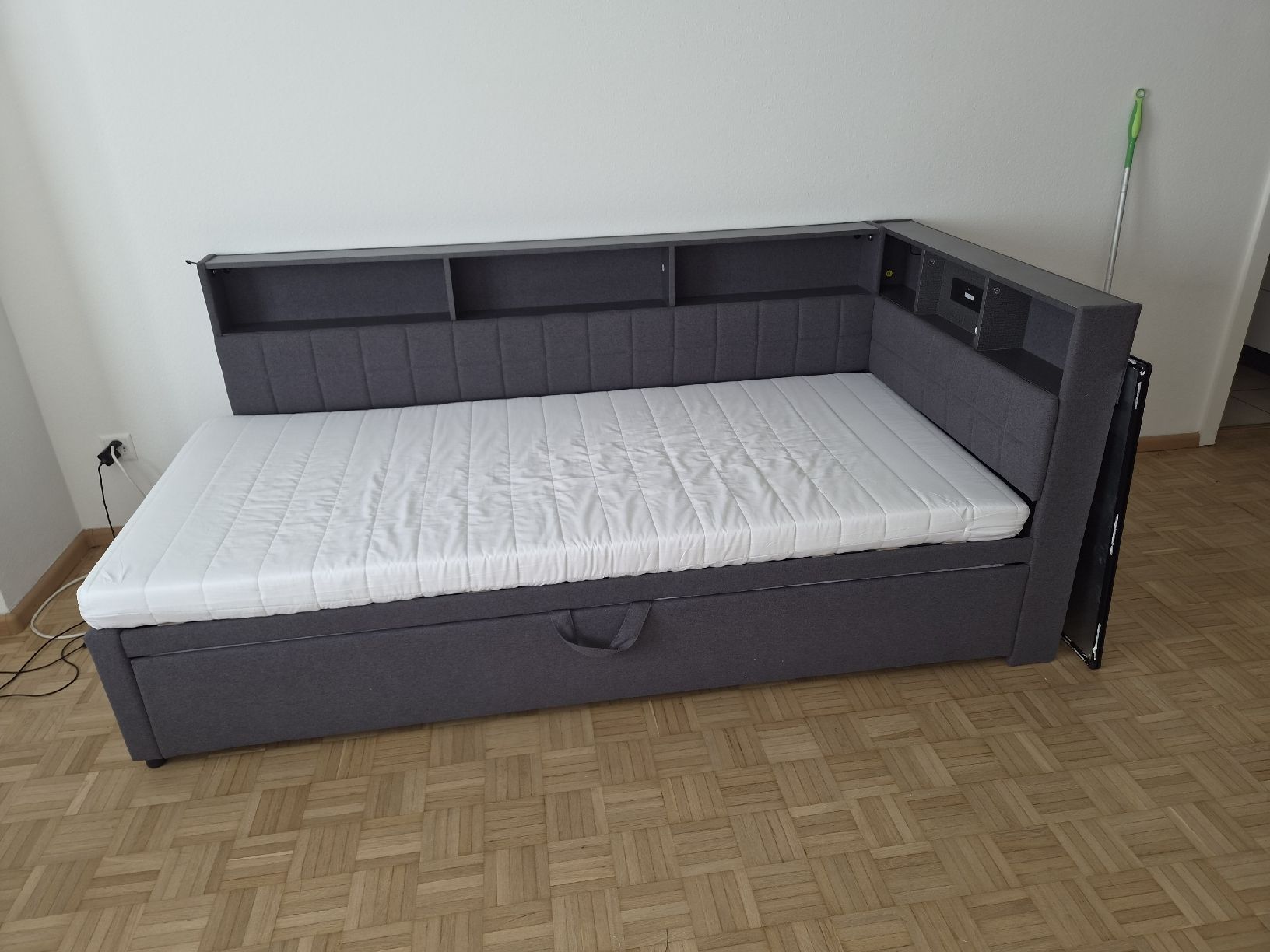 Lits: Couchbett – Neuf (Voir description) à Basel par joh_l7q7 7